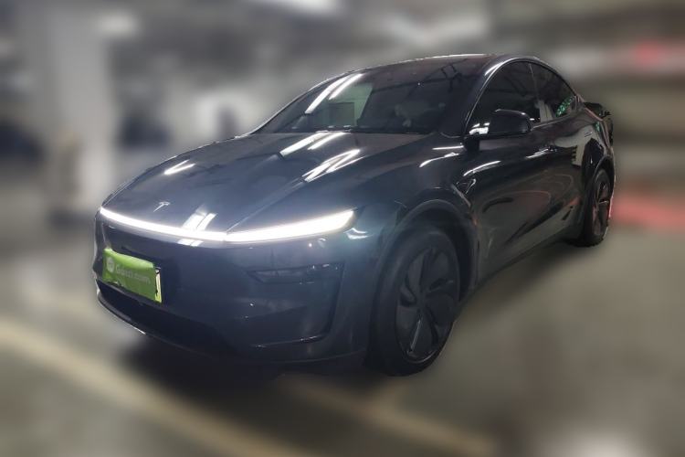 Used Tesla Model Y 2025 Rear-Wheel-Drive Version