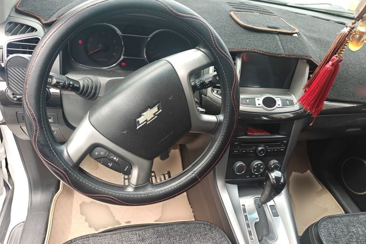 Used Chevrolet Captiva 2015 2.4L Two-Wheel Drive Urban Version 7 Seats