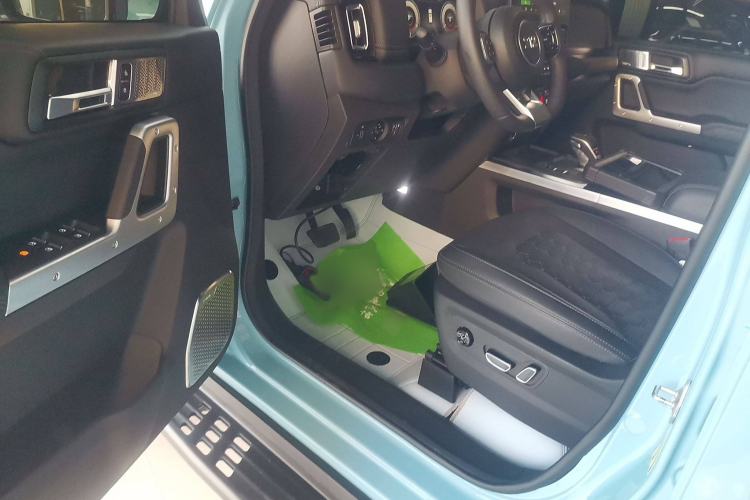 Used 212 T01 2025 2.0T Changfeng