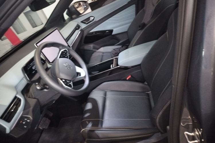 Used Volkswagen ID.4 X 2025 Smart Version Pure & Intelligent Enjoyment Edition Left Front Seat