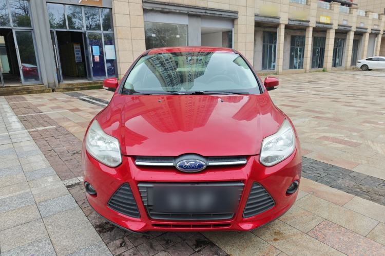 Used Ford Focus 2012 Sedan 1.6L Automatic Comfort Model

