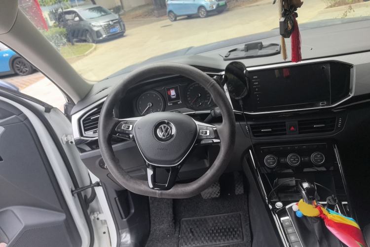 Used Volkswagen Tayron 2019 330TSI Two-Wheel-Drive Luxury Version China V Emission Standard
