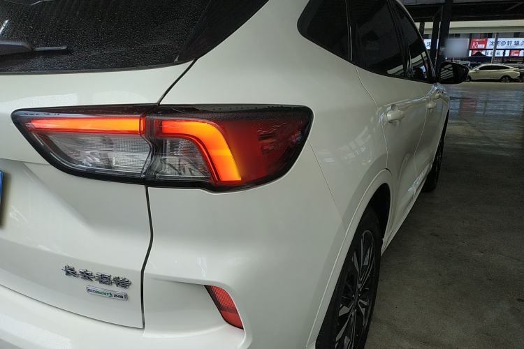 Used Ford Escape 2020 EcoBoost 245 Four-Wheel Drive ST-LINE Deluxe Edition
