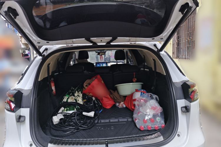 Used BYD Tang New Energy 2018 DM 2.0T All-Wheel Drive Smart Connectivity Luxury Model 7 Seats China V Emission Standard
