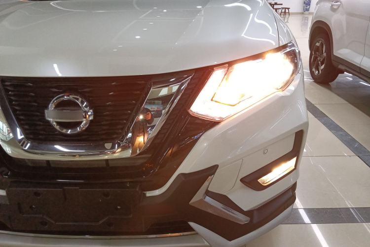 Used Nissan X-Trail 2019 2.0L CVT Smart Connect Comfort Edition 2WD