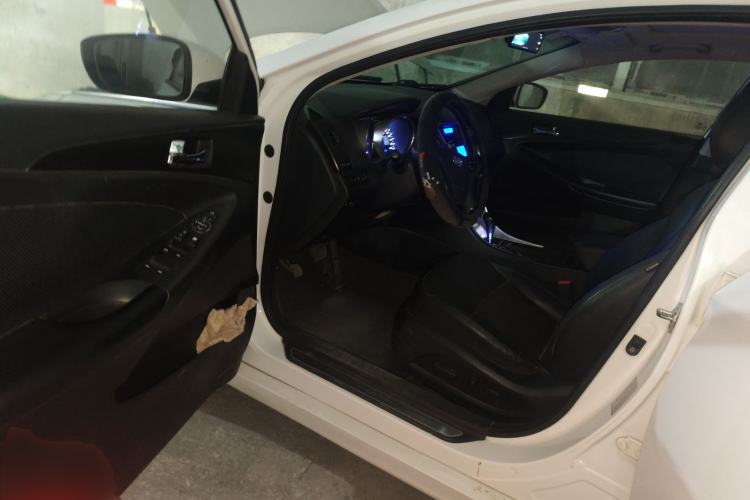 Used Hyundai Sonata 2013 2.0L Automatic Luxury Edition