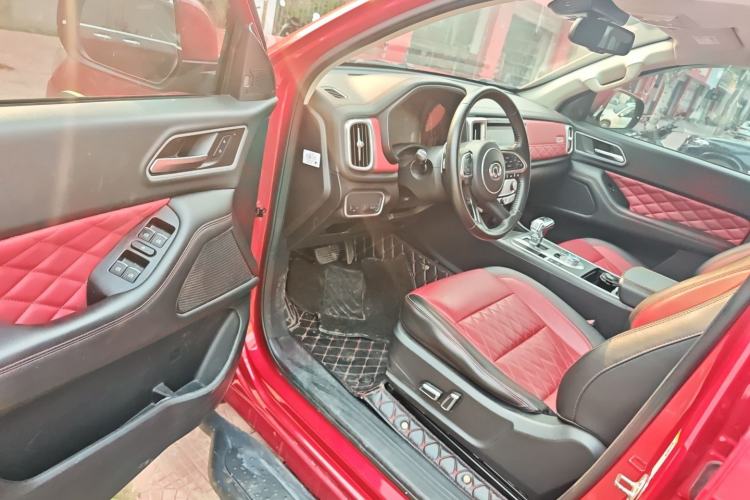 Used Great Wall Poer 2020 2.0T Off-Road Edition Automatic Diesel 4x4 High-End Version GW4D20M Driver Seat