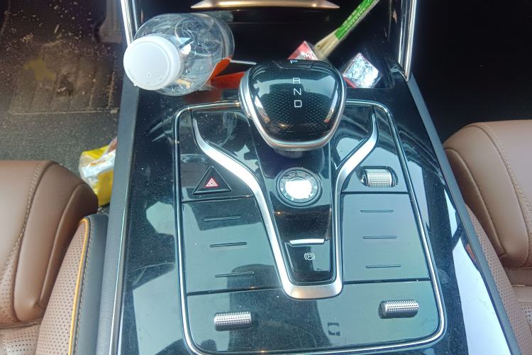 Used BYD Tang New Energy 2021 DM 2.0T Four-Wheel Drive High-Performance Flagship Model