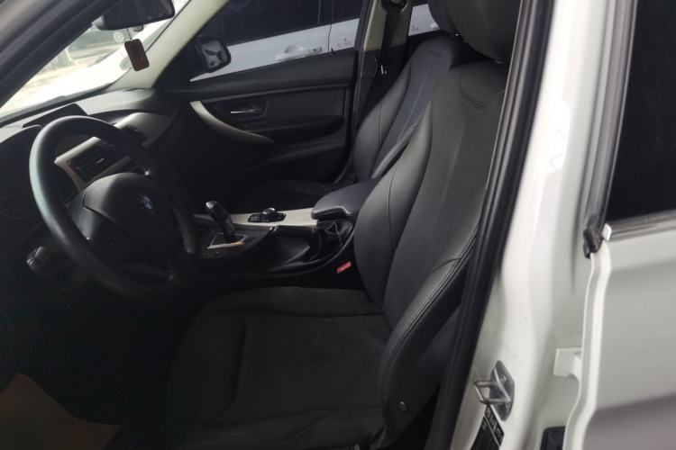 Used BMW 3 Series 2015 320Li Luxury Edition Fashion Model
