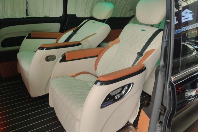 Used Mercedes-Benz Vito 2021 2.0T Business Version 7 Seats
