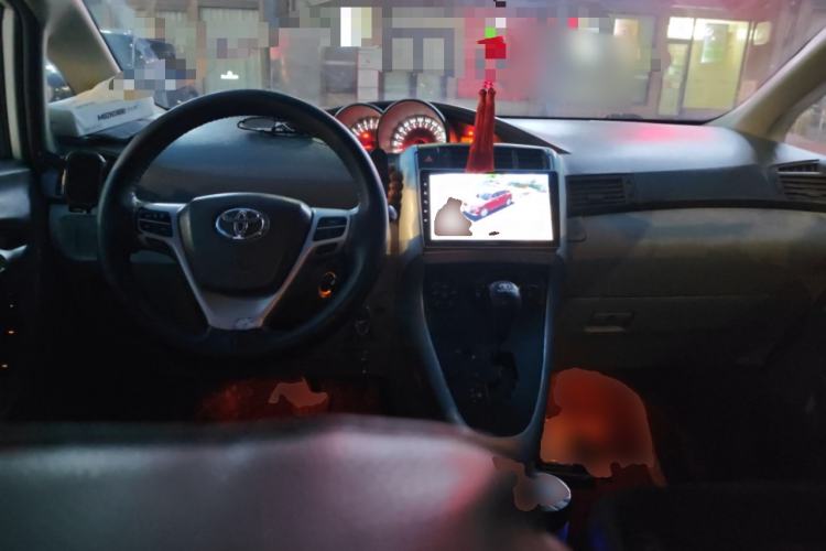 Used Toyota Verso 2014 Starlight 180E CVT Elite Multi-Function Edition
