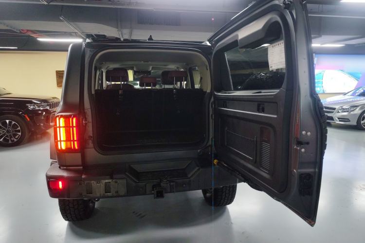 Used Tank 300 2024 330 3.0T V6
