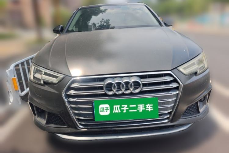 Used Audi A4L 2019 40 TFSI Fashion Edition China VI Emission Standard
