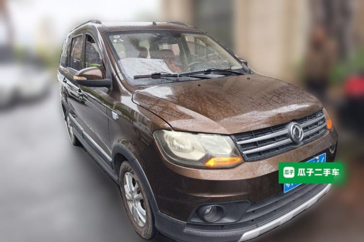 Used Dongfeng Fengon 360 2015 1.5L Manual Comfort II 7-Seater
