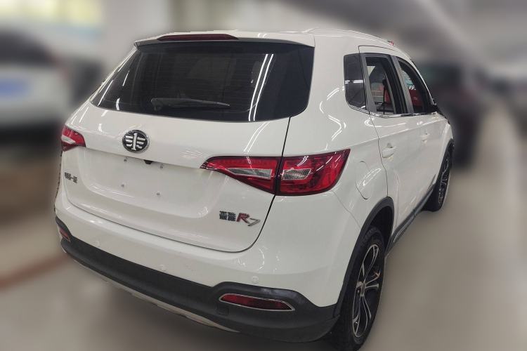 Used FAW Senya R7 2017 1.6L Automatic Smart Version
