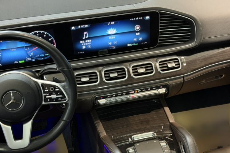 Used Mercedes-Benz GLS 2021 GLS 450 4MATIC Stylish Model