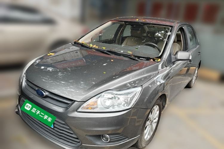 Used Ford Focus 2013 Sedan Classic 1.8L Manual Base Model Guazi used car, China used car export, Used car for sale, Used cars, Cheapest cars for sale