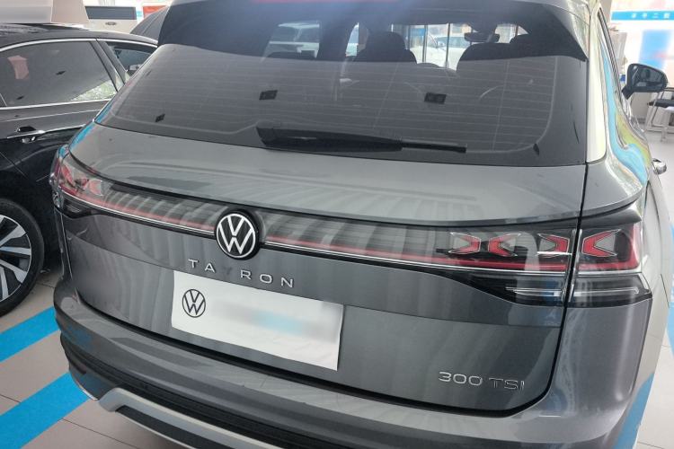 Used Volkswagen Tayron 2023 300TSI Two-Wheel-Drive Luxury Plus Advanced Edition Rear