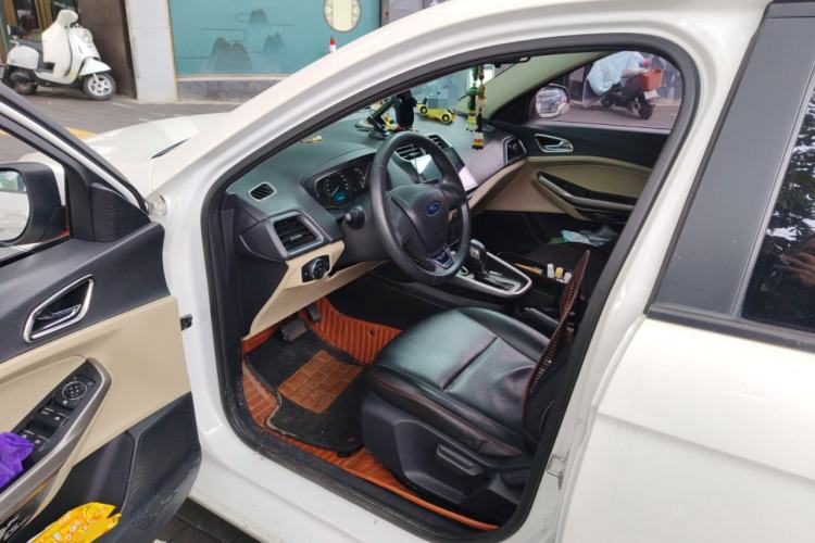 Used Ford Escort 2017 Revised Version 1.5L Automatic Comfort Edition