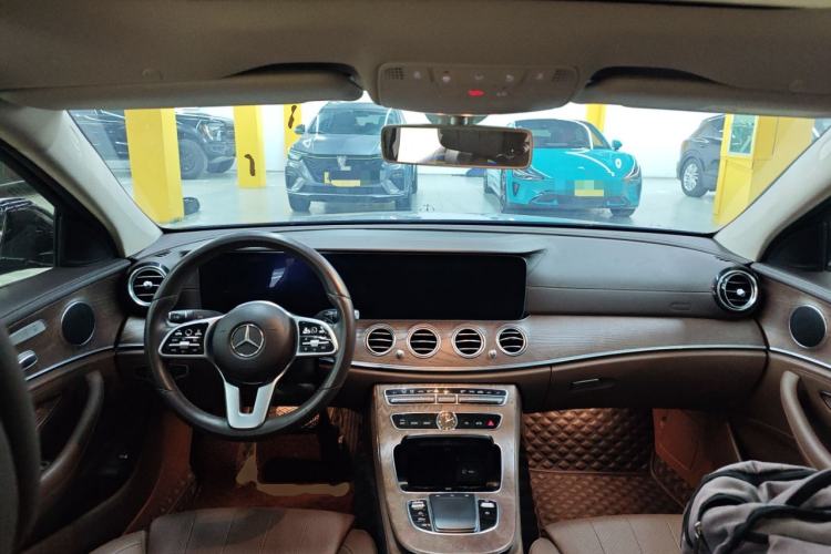 Used Mercedes-Benz E-Class 2019 E 260 L