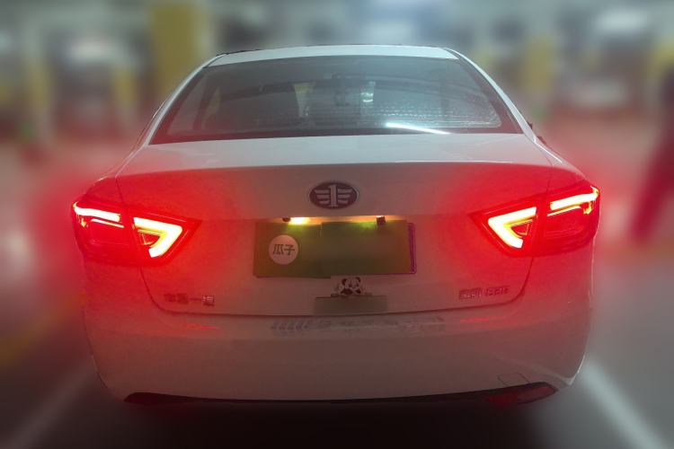 Used Bestune B30 2016 1.6L manual Comfort trim level
