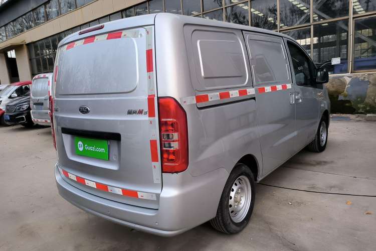 Used JAC Refine M3 2019 1.8L 2-Seat Shuttle Version