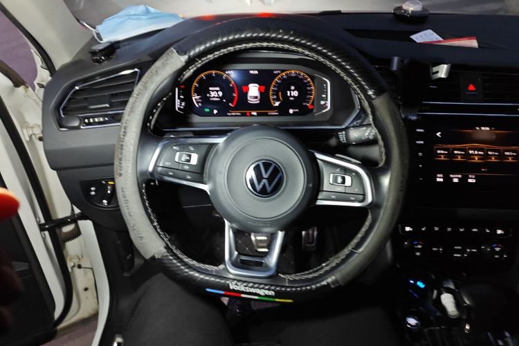 Used Volkswagen Tiguan L 2021 330TSI Automatic Two-Wheel Drive R-Line Enhanced Edition