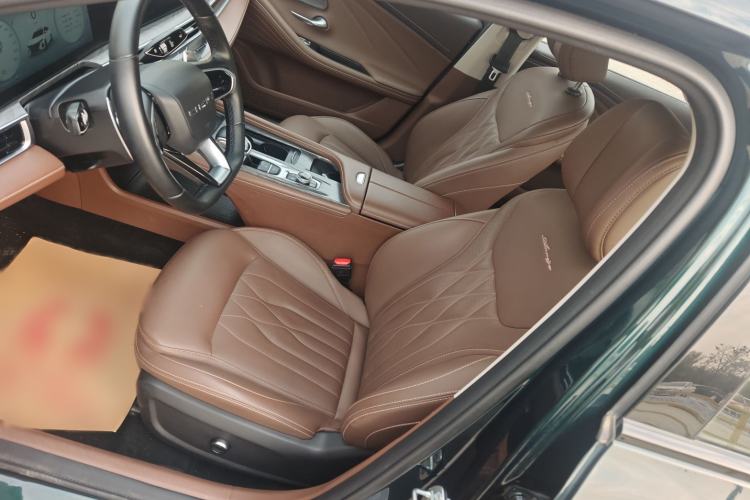 Used Chery Arrizo 8 2023 High-Energy Edition 2.0T DCT Luxury
