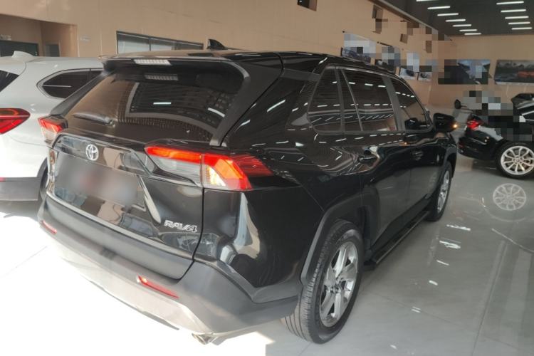 Used Toyota RAV4 2020 2.0L CVT Two-Wheel Drive Fashion Edition