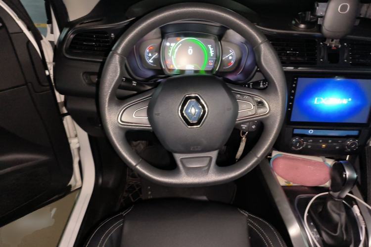 Used Renault Kadjar 2017 2.0L Two-Wheel Drive Fashion Edition
