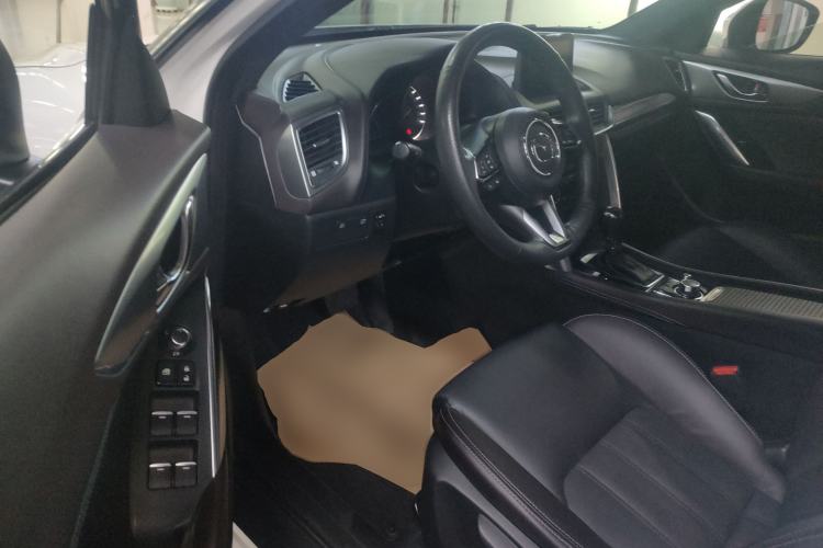 Used Mazda CX-4 2018 2.0L Automatic Two-Wheel Drive Blue Sky Premium Upgrade Version China V Standard