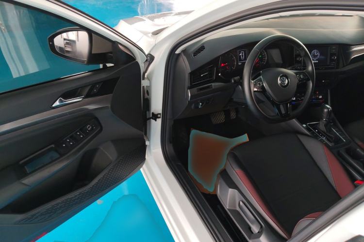 Used Volkswagen Bora 2020 1.5L Automatic Elite Version Driver Seat