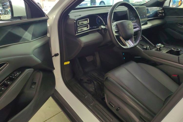 Used BYD Qin L 2024 DM-i 120KM Leading Model