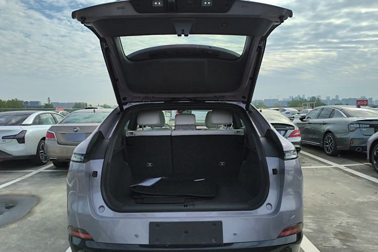 Used XPeng G6 2025 625 Long-Range Max Flagship Edition Trunk