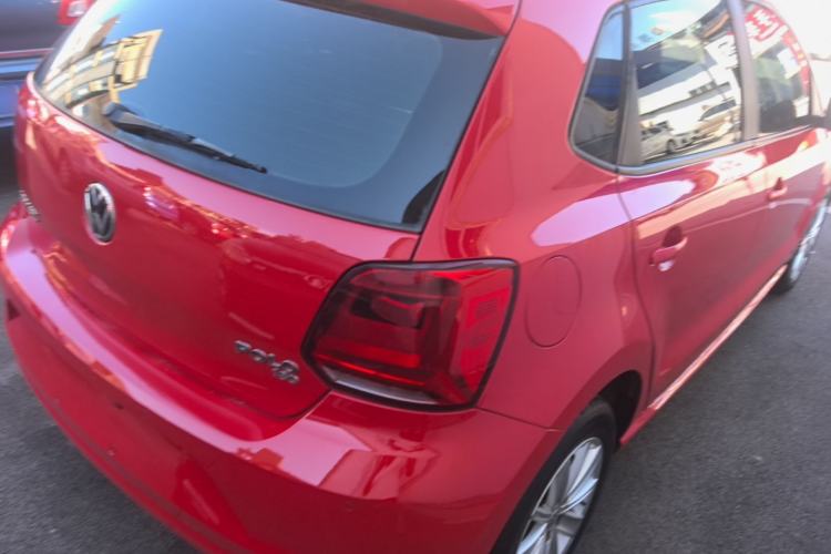 Used Volkswagen Polo 2014 1.6L Automatic Comfort Edition
