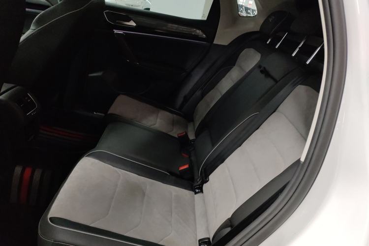 Used Volkswagen Tayron X 2020 330TSI Two-Wheel Drive Luxury Smart Connectivity Version Left Rear Seat