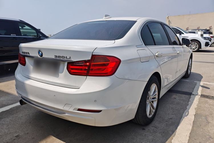 Used BMW 3 Series 2013 320Li Fashion Model
