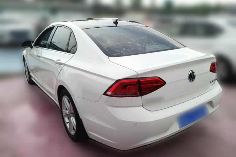 Used Volkswagen Lamando 2018 280TSI DSG Comfort Edition
