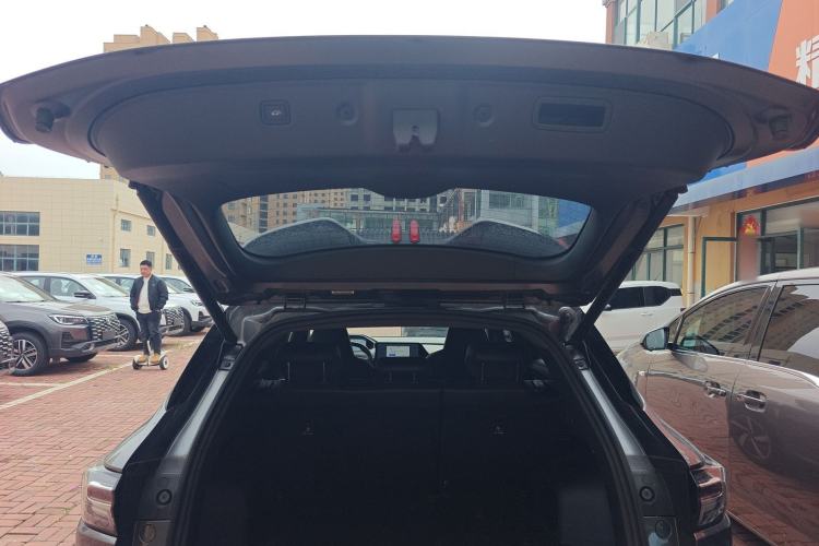 Used CHANGAN NEVO Q05 2023 125 Max Trunk