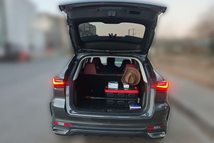 Used CHANGAN OSHAN X5 2021 Revised Version 1.5T DCT Luxury Edition