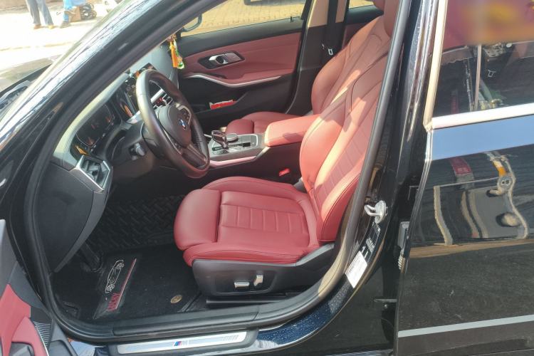 Used BMW 3 Series 2021 Second Facelift 325Li M Sport Package
