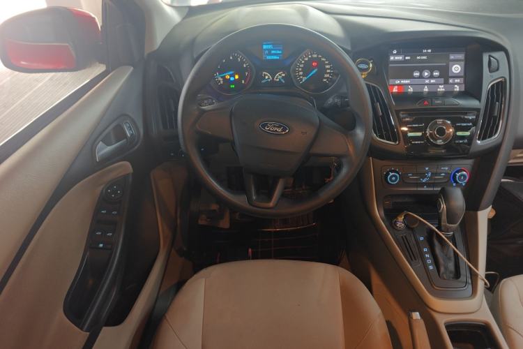 Used Ford Focus 2017 Sedan 1.6L Automatic Comfort Plus SmartDrive Edition
