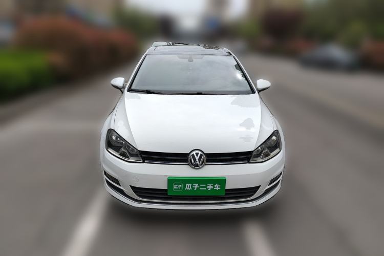 Used Volkswagen Golf 2015 1.4TSI Automatic Luxury Model Front