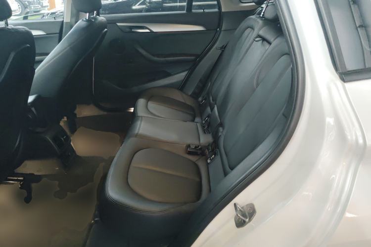 Used BMW X1 2016 sDrive18Li Fashion Model Left Rear Seat