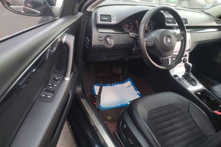 Used Volkswagen Magotan 2015 1.8TSI Luxury Model Driver Seat