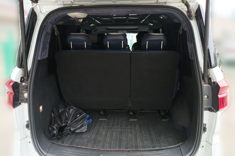 Used SAIC MAXUS G20 2020 2.0T Gasoline Automatic Luxury Edition Trunk