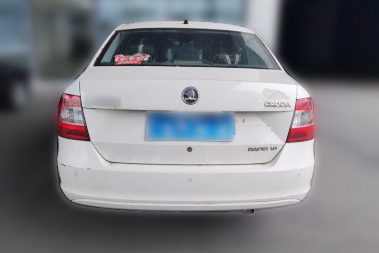 Used Skoda Rapid 2013 1.6L Manual Smart Selection Model
