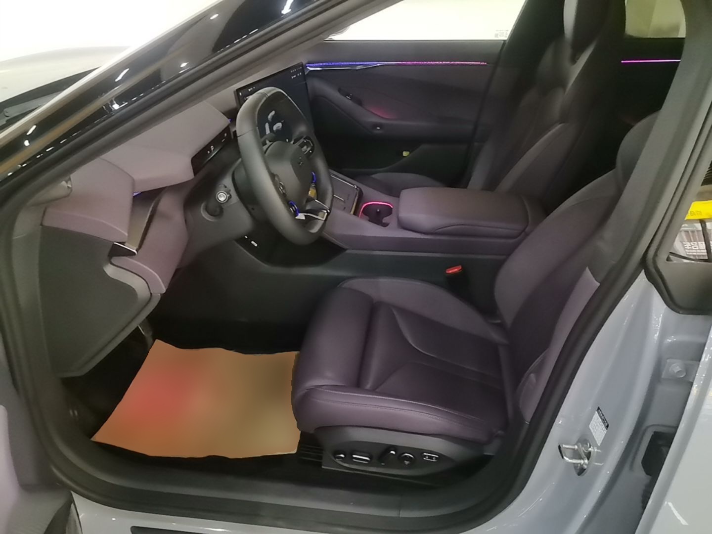 XPeng P7 2025 Model—750 All-Wheel-Drive High-Performance Ultra — снимка 17