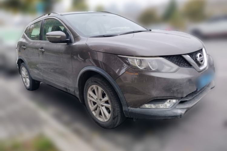 Used Nissan Qashqai 2016 2.0L CVT Elite Edition Front Right 45 Deg