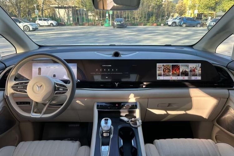 Used VOYAH Dream 2022 Low-Carbon Edition Dream+ Smart Enjoyment Package